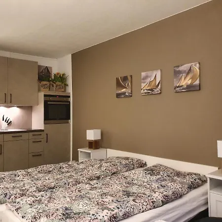 Direkt Am Strand, Mit Meerblick Perfekt Für 2 Personen Apartment