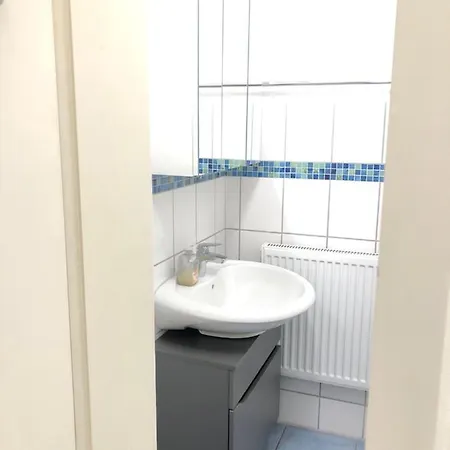 Direkt Am Strand, Mit Meerblick, Inclusive Strandkorb In Der Saison Appartamento